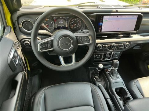 Used 2024 Jeep Wrangler Sahara w/ Technology Group image 22