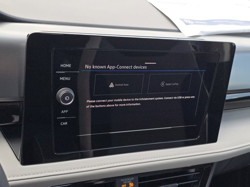 New 2025 Volkswagen Taos S image 10