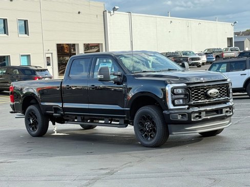 New 2026 Ford F350 XLT image 9