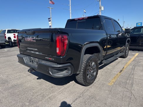 Used 2024 GMC Sierra 1500 AT4X image 2