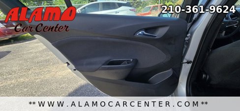 Used 2017 Chevrolet Cruze LT image 34