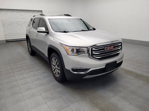 Used 2019 GMC Acadia SLT image 13