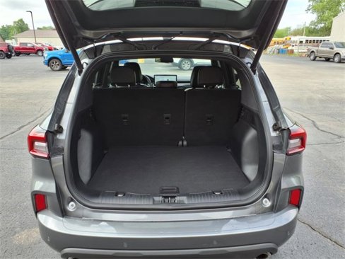 Used 2023 Ford Escape ST-Line Elite image 7