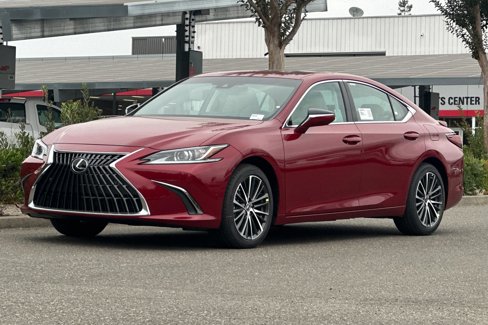 New 2025 Lexus ES 300h w/ Premium Package image 8