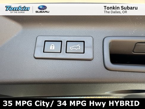 New 2025 Subaru Forester Premium image 6