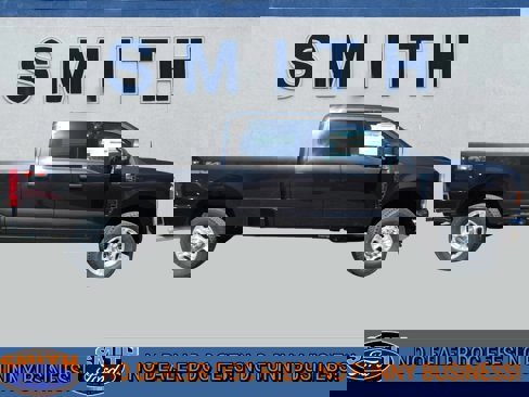 New 2025 Ford F350 XLT w/ FX4 Off-Road Package image 15