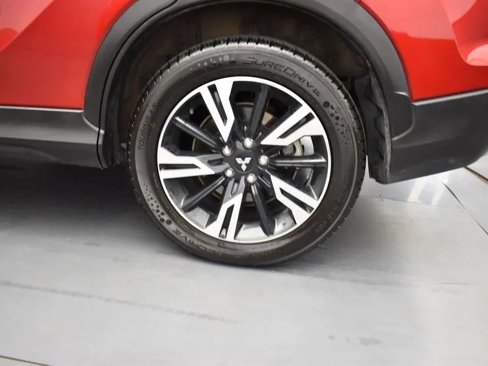 Used 2024 Mitsubishi Eclipse Cross SE image 37