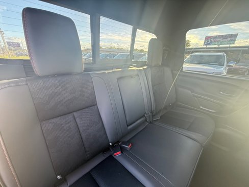 Used 2024 Nissan Titan PRO-4X w/ Pro-4x Utility Package image 14