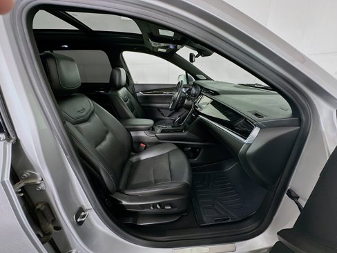 Used 2020 Cadillac XT6 Premium Luxury image 34