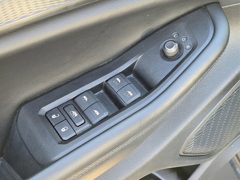 Used 2024 Jeep Grand Cherokee L Laredo image 21