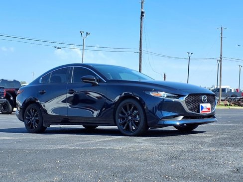 Used 2024 MAZDA MAZDA3 s image 3