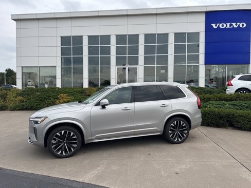 Certified 2025 Volvo XC90 B5 Plus image 2