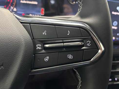 New 2026 Chevrolet Traverse LT w/ Driver Confidence Package image 17