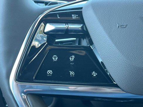 New 2025 Cadillac Escalade Premium Luxury w/ Touring Package image 32