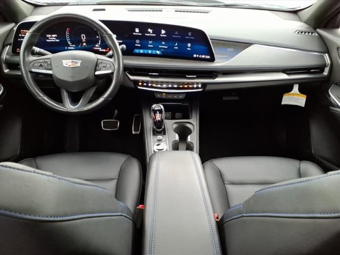 Used 2024 Cadillac XT4 Sport w/ Cold Weather Package image 12