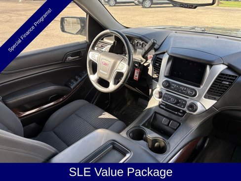 Used 2017 GMC Yukon SLE w/ SLE Value Package image 6