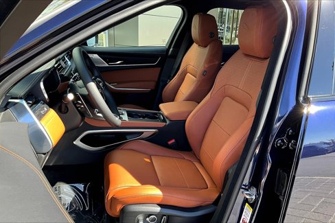 New 2026 Jaguar F-PACE R-Dynamic S image 9