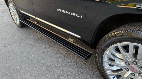 Used 2024 GMC Yukon Denali image 10