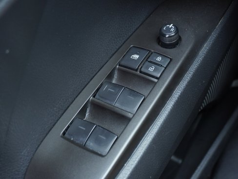 Used 2023 Toyota Camry SE image 13