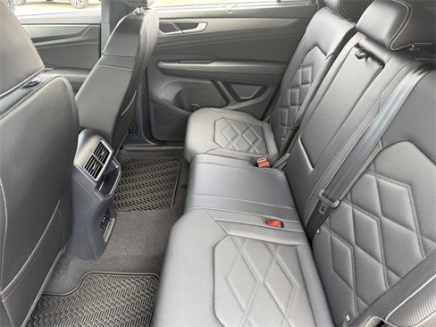 New 2025 Volkswagen Atlas Cross Sport SE image 18