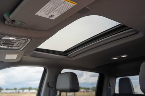 Used 2022 Chevrolet Silverado 1500 LTZ w/ LTZ Convenience Package II image 19