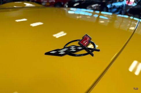 Used 2002 Chevrolet Corvette Convertible w/ Preferred Equipment Group2 image 42