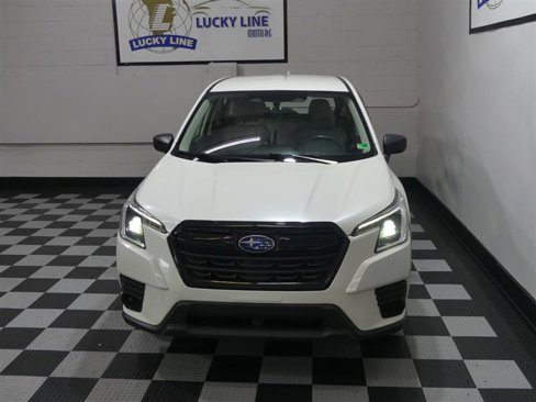 Used 2022 Subaru Forester image 3
