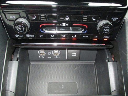 New 2025 Jeep Grand Cherokee Altitude image 27