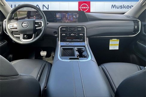 New 2026 Nissan Armada SV image 5