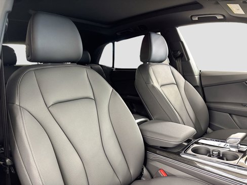 New 2025 Audi Q8 Premium Plus image 14