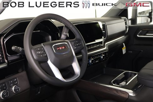 New 2026 GMC Sierra 2500 SLT w/ SLT Premium Package image 13
