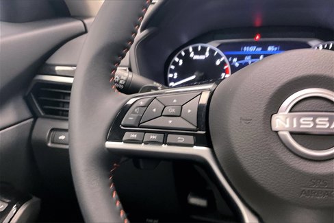 Certified 2024 Nissan Altima 2.5 SR w/ SR Premium Package image 19