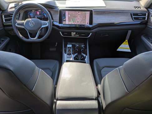New 2025 Volkswagen Atlas SEL image 24