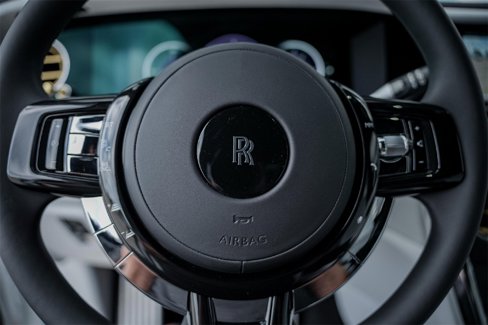 New 2025 Rolls-Royce Cullinan image 24