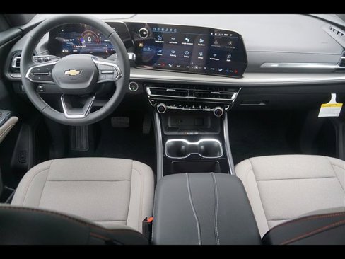 New 2026 Chevrolet Traverse LT image 14