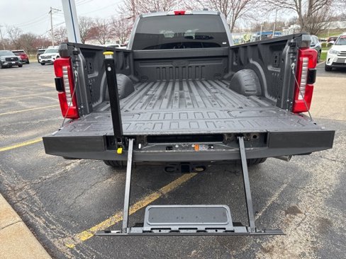 New 2025 Ford F350 Lariat w/ Chrome Package image 11