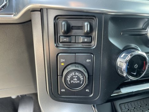 New 2025 Ford F150 Lariat w/ Equipment Group 502A High image 16