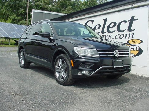 Used 2020 Volkswagen Tiguan SEL w/ 3rd Row Seat Package image 1