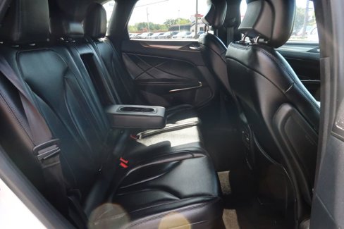 Used 2019 Lincoln MKC Premiere image 8