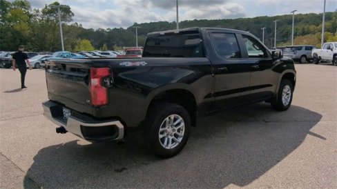 Used 2023 Chevrolet Silverado 1500 LT image 8