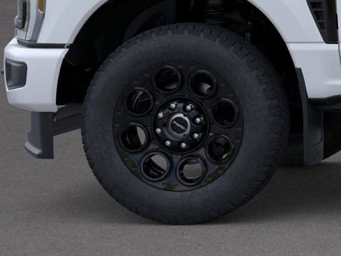 New 2026 Ford F250 Lariat w/ Black Appearance Package image 19