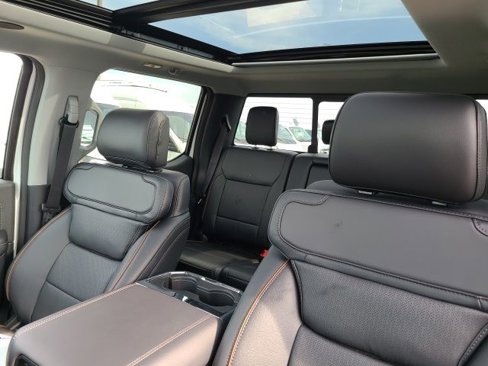 New 2026 Ford F350 4x4 Crew Cab Super Duty image 21