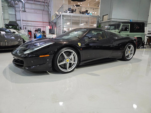 Used 2012 Ferrari 458 Spider image 9