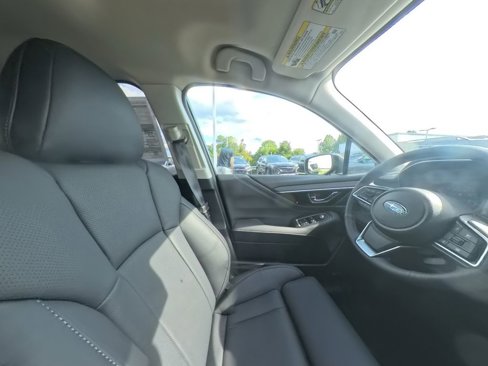 New 2025 Subaru Outback Limited image 28