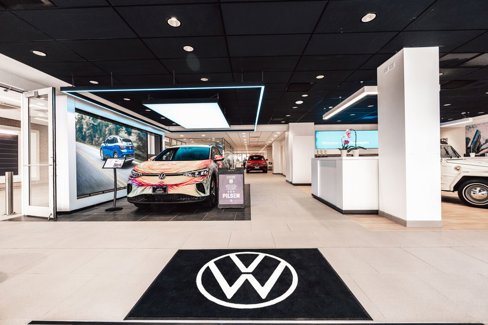 New 2026 Volkswagen Atlas SEL Premium R-Line image 3