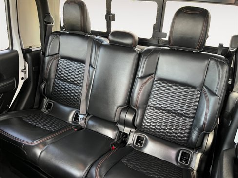 Used 2023 Jeep Gladiator Mojave w/ Cold Weather Group image 13