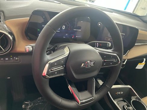 New 2026 Chevrolet Equinox ACTIV image 13