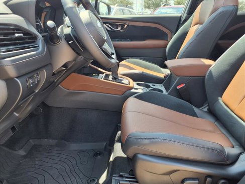 New 2025 Subaru Forester Touring image 4