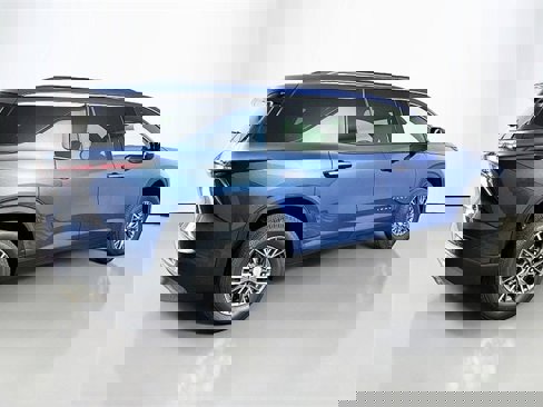New 2026 Chevrolet Traverse LT image 6