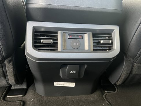 New 2025 Ford F250 Lariat w/ Lariat Ultimate Package image 18